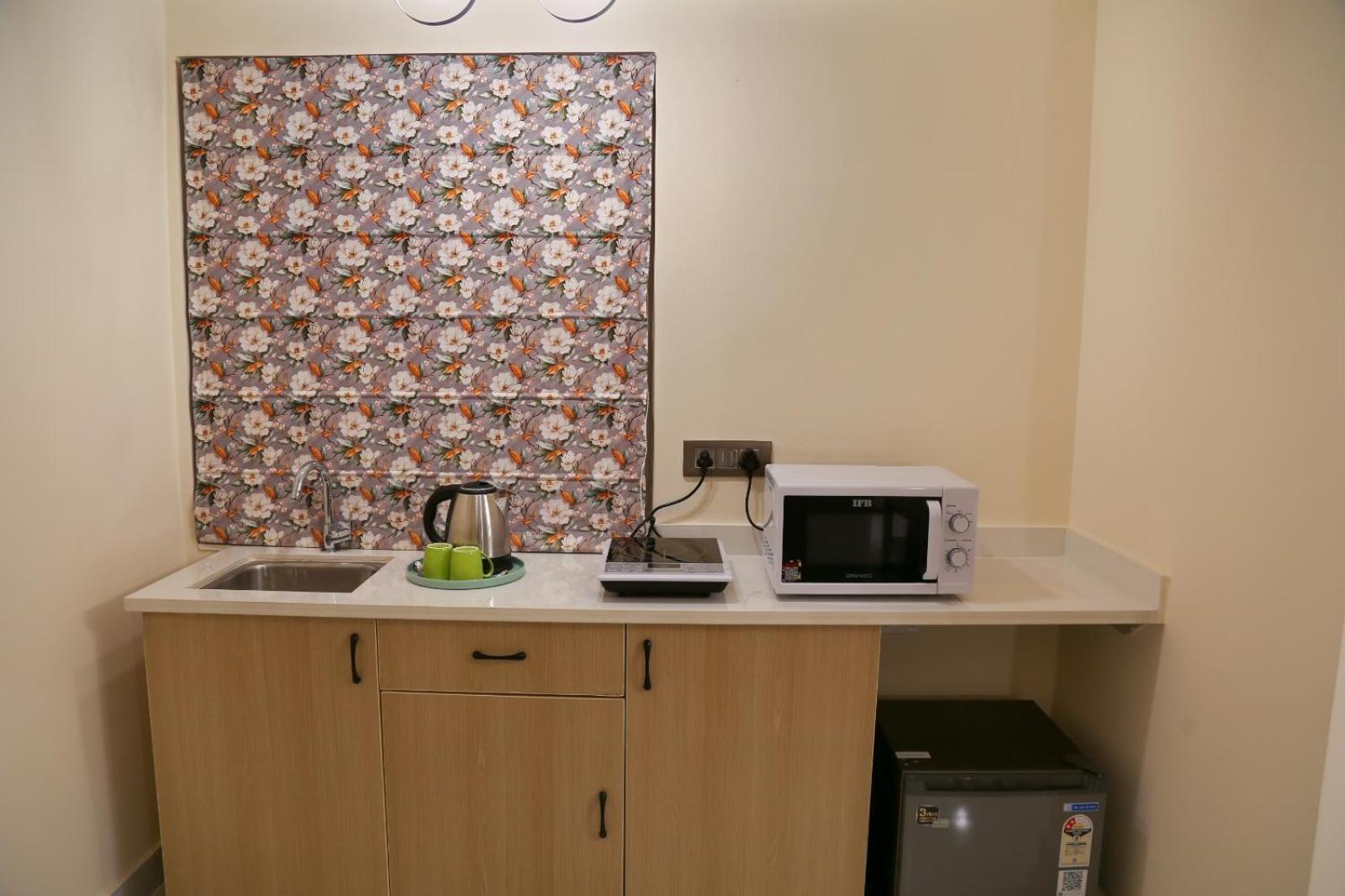 Lumis Studio Apartment Hyderabad Exterior photo